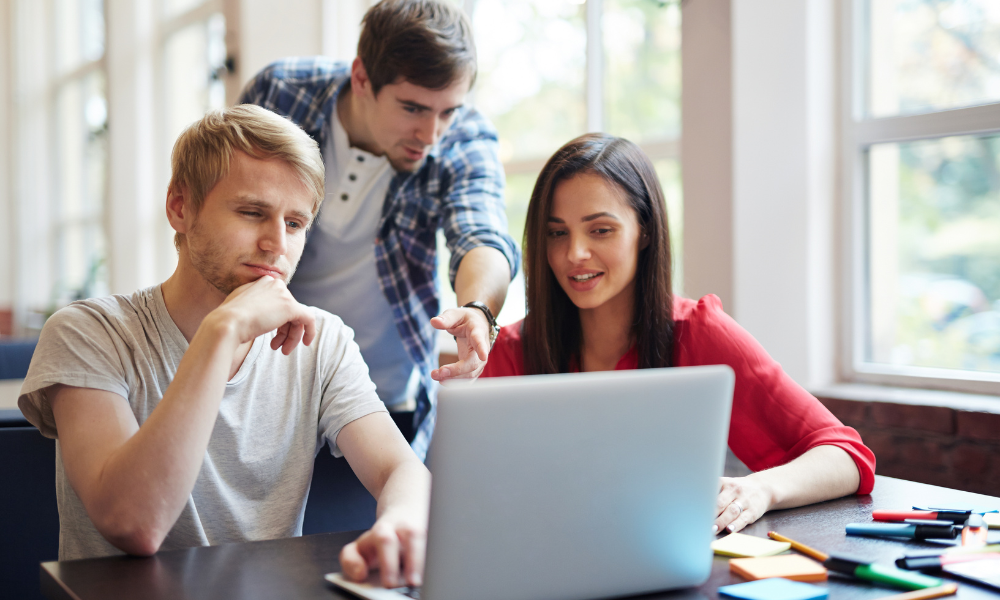 Top 10 IT Courses in the UK to Boost Your Career in 2025